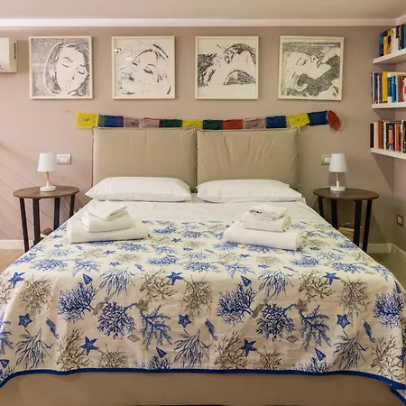 Poseidon's Creek - Luxury Apartment *